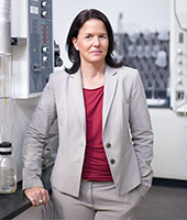 Dr. Susanne Leonhartsberger (Foto)